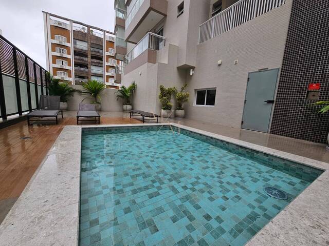 #626 - Apartamento para Venda em Santos - SP