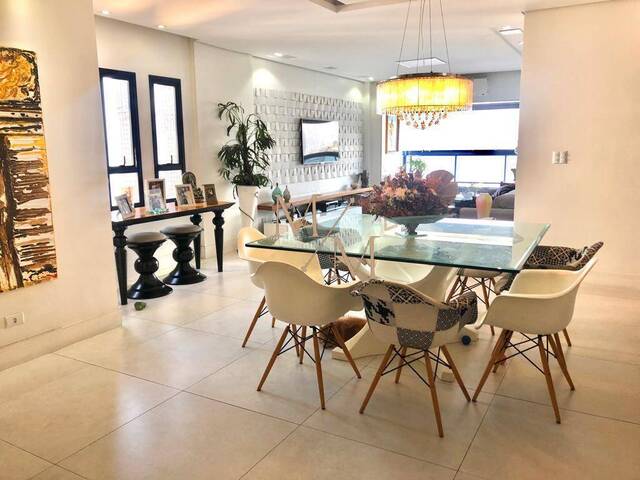 Apartamento para Venda em Santos - 2