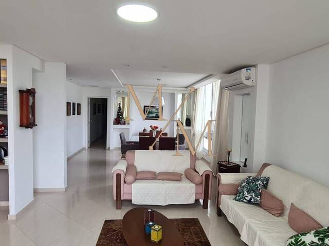 Apartamento para Venda em Santos - 2