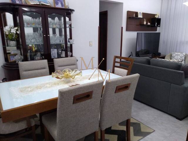 #119 - Apartamento para Venda em Santos - SP