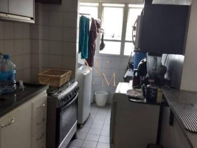 Apartamento para Venda em Santos - 2