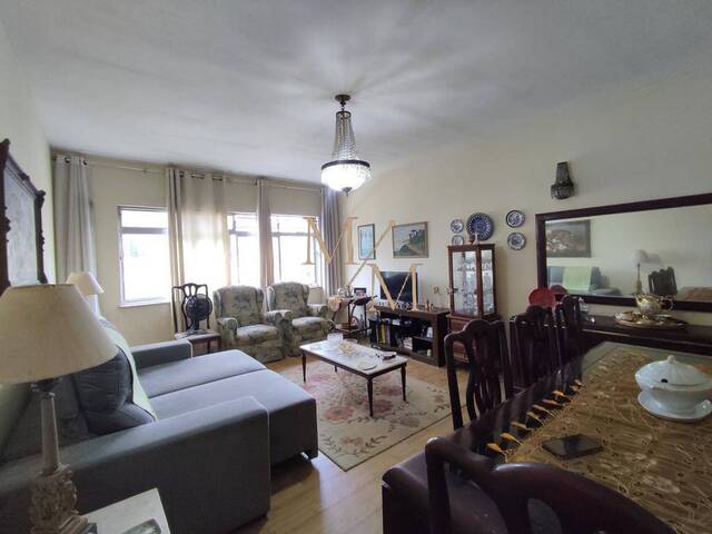 Apartamento para Venda em Santos - 2