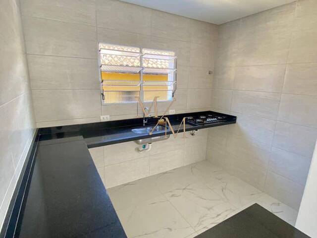 Casa para Venda em São Vicente - 1