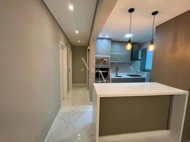 #305 - Apartamento para Venda em Santos - SP