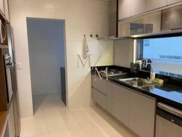 Apartamento para Venda em Santos - 2