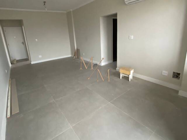 Apartamento para Venda em Santos - 4