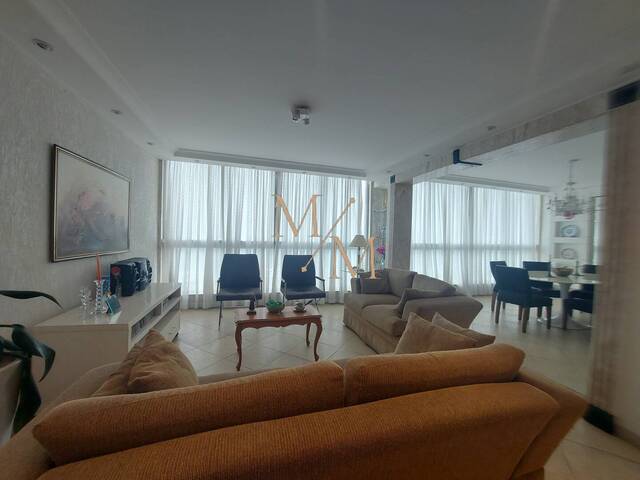 Apartamento para Venda em Santos - 3