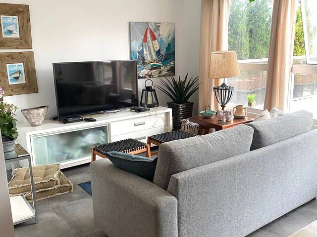 #621 - Apartamento para Venda em Santos - SP