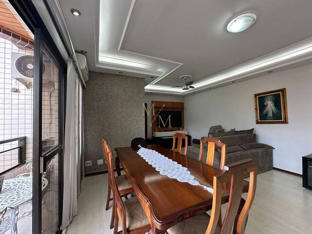 Apartamento para Venda em Santos - 4