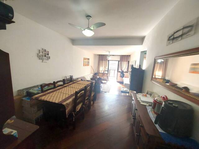#647 - Apartamento para Venda em Santos - SP