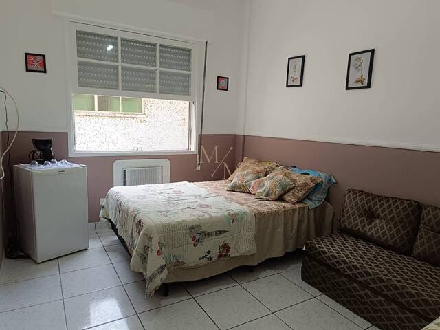 #695 - Apartamento para Venda em Santos - SP
