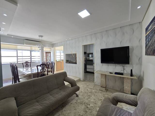 #358 - Apartamento para Venda em Santos - SP