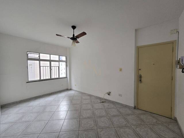 #728 - Apartamento para Venda em Santos - SP