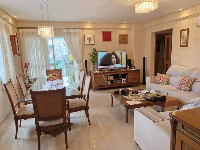 Apartamento para Venda em Santos - 2