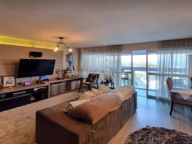 #766 - Apartamento para Venda em Santos - SP