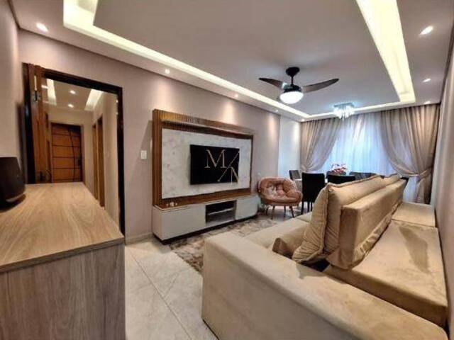 #777 - Apartamento para Venda em Santos - SP