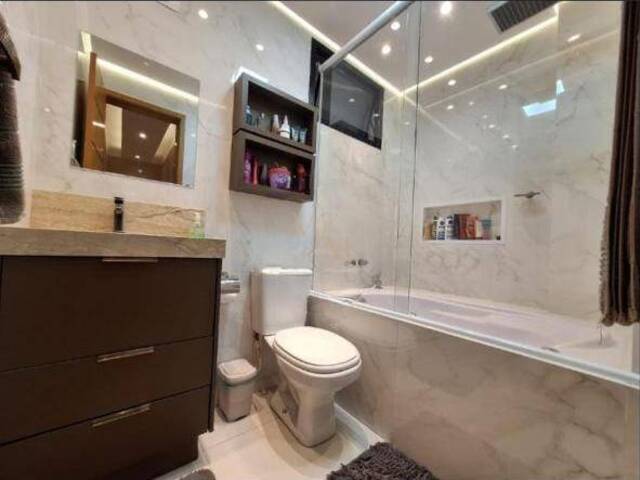 Apartamento para Venda em Santos - 4