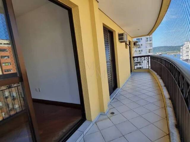 Apartamento para Venda em Santos - 2