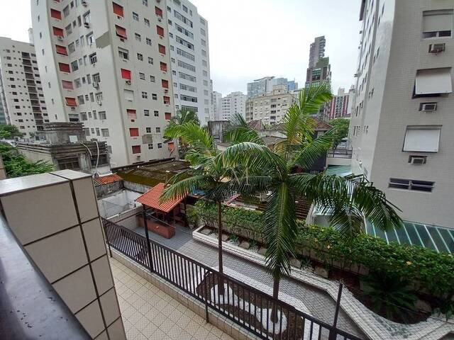 #803 - Apartamento para Venda em Santos - SP
