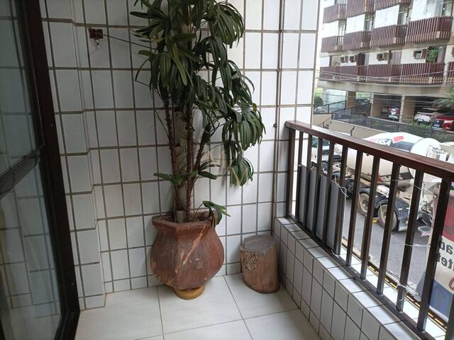 #808 - Apartamento para Venda em Santos - SP