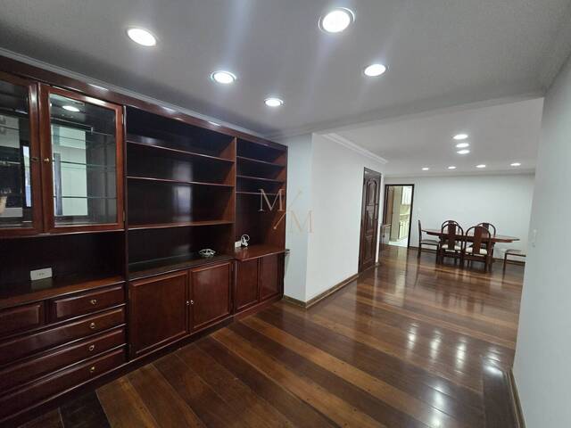#815 - Apartamento para Venda em Santos - SP
