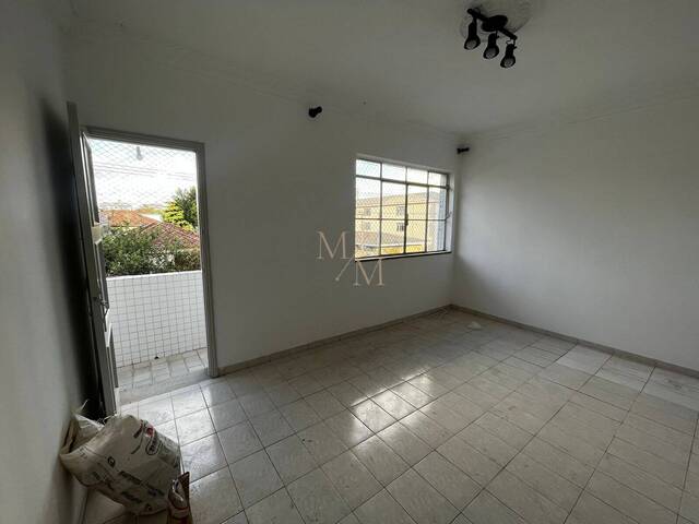 #825 - Apartamento para Venda em Santos - SP