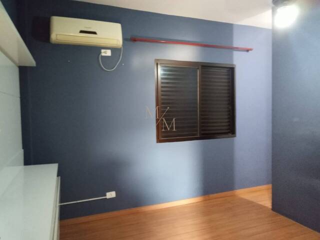 #826 - Apartamento para Venda em Santos - SP