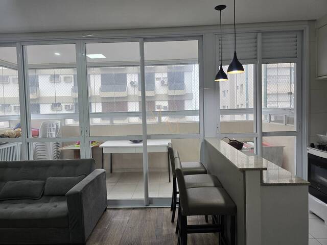 Apartamento para Venda em Santos - 2