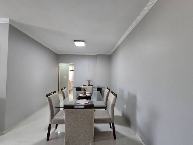 #854 - Apartamento para Venda em Santos - SP