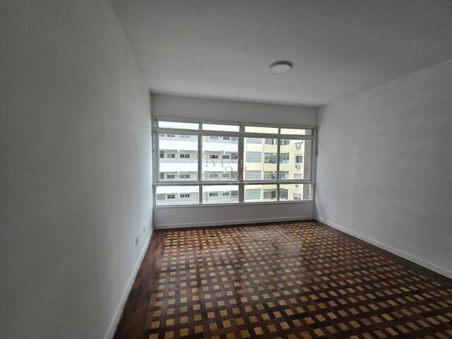 Apartamento para Venda em Santos - 2