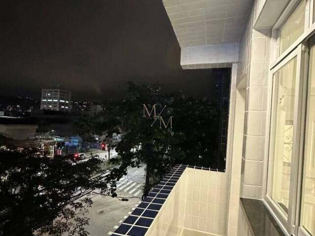 Apartamento para Venda em Santos - 2