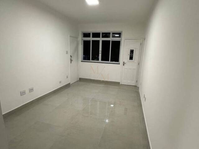 Apartamento para Venda em Santos - 4