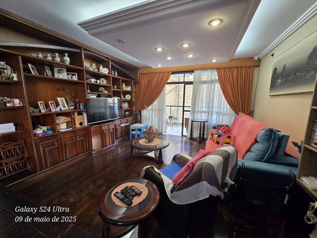 #1012 - Apartamento para Venda em Santos - SP - 2