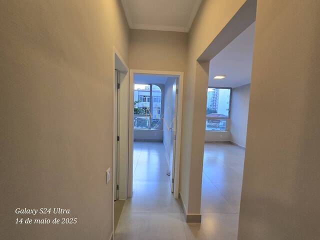 Apartamento para Venda em Santos - 4