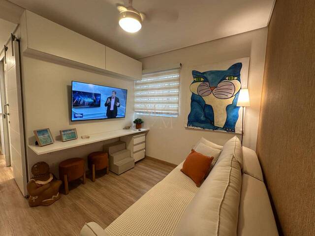 #1030 - Apartamento para Venda em Santos - SP - 2