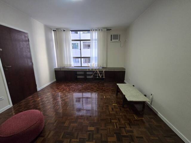 Apartamento para Venda em Santos - 2