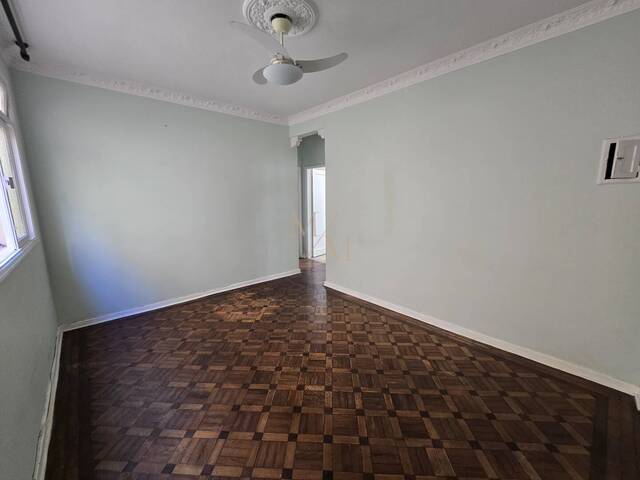 Apartamento para Venda em Santos - 2