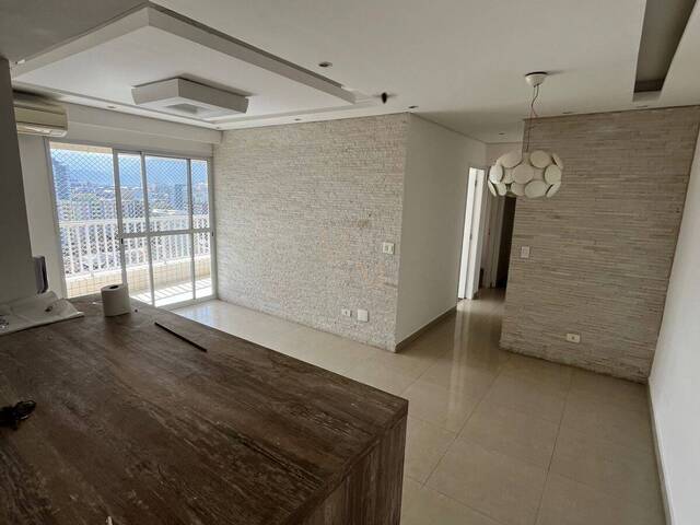 #1081 - Apartamento para Venda em Santos - SP