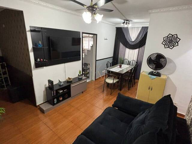 #1100 - Apartamento para Venda em Santos - SP - 2