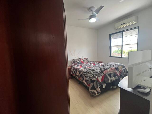 Apartamento para Venda em Santos - 4