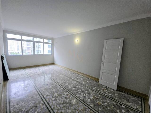 #1125 - Apartamento para Venda em Santos - SP - 2