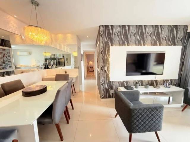 Apartamento para Venda em Santos - 2