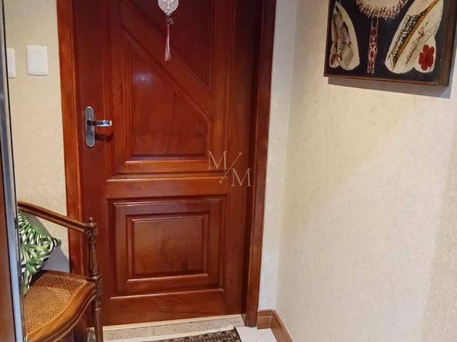 #1181 - Apartamento para Venda em Santos - SP