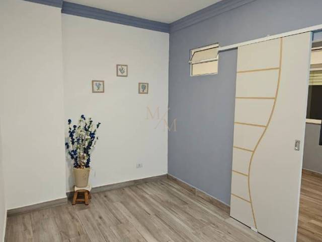 Apartamento para Venda em Santos - 4