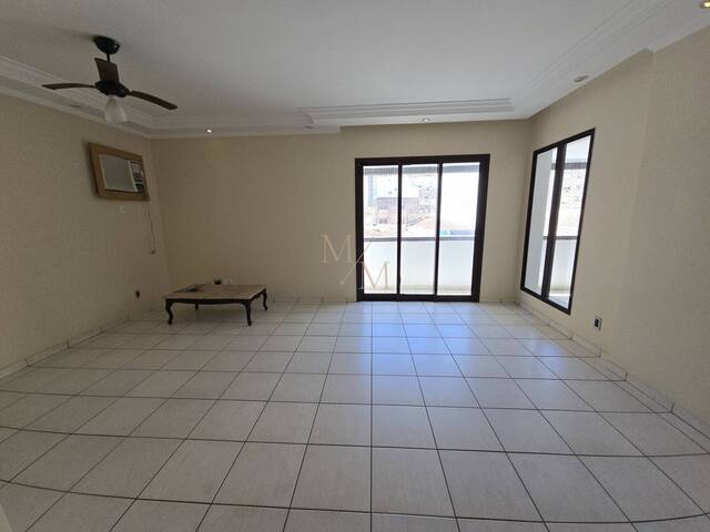 #1194 - Apartamento para Venda em Santos - SP