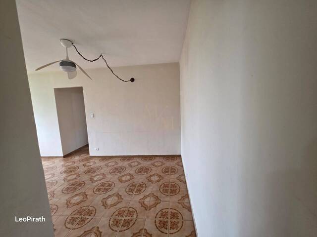 Apartamento para Venda em Santos - 2