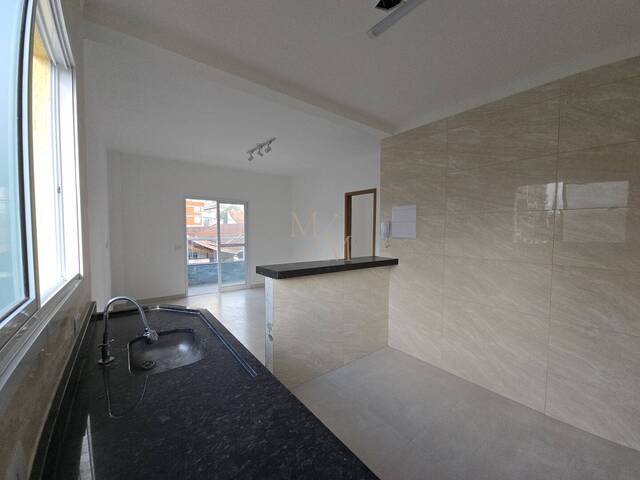 Sobrado para Venda em Praia Grande - 3