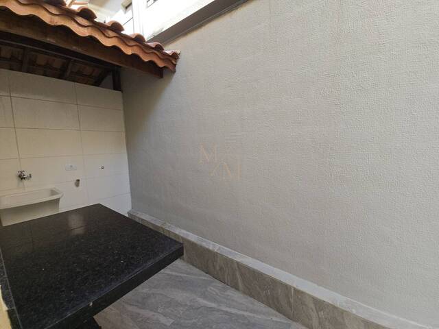 Sobrado para Venda em Praia Grande - 4