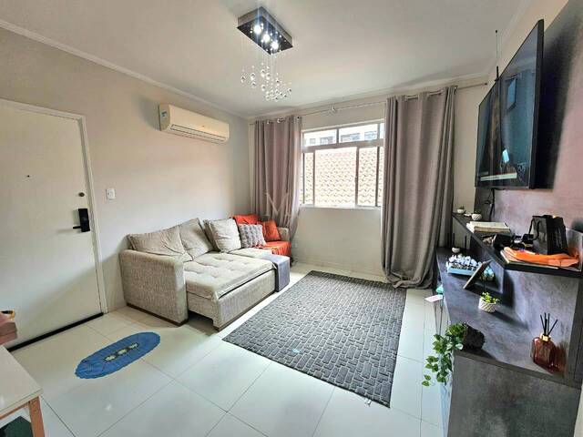 #992 - Apartamento para Venda em Santos - SP