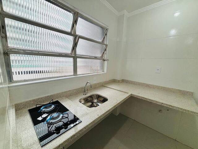 Sala Living para Venda em Santos - 4